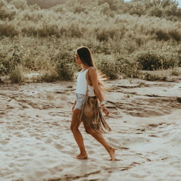 Sweetgrass Leather Roxann Bag - Picture 6 of 11